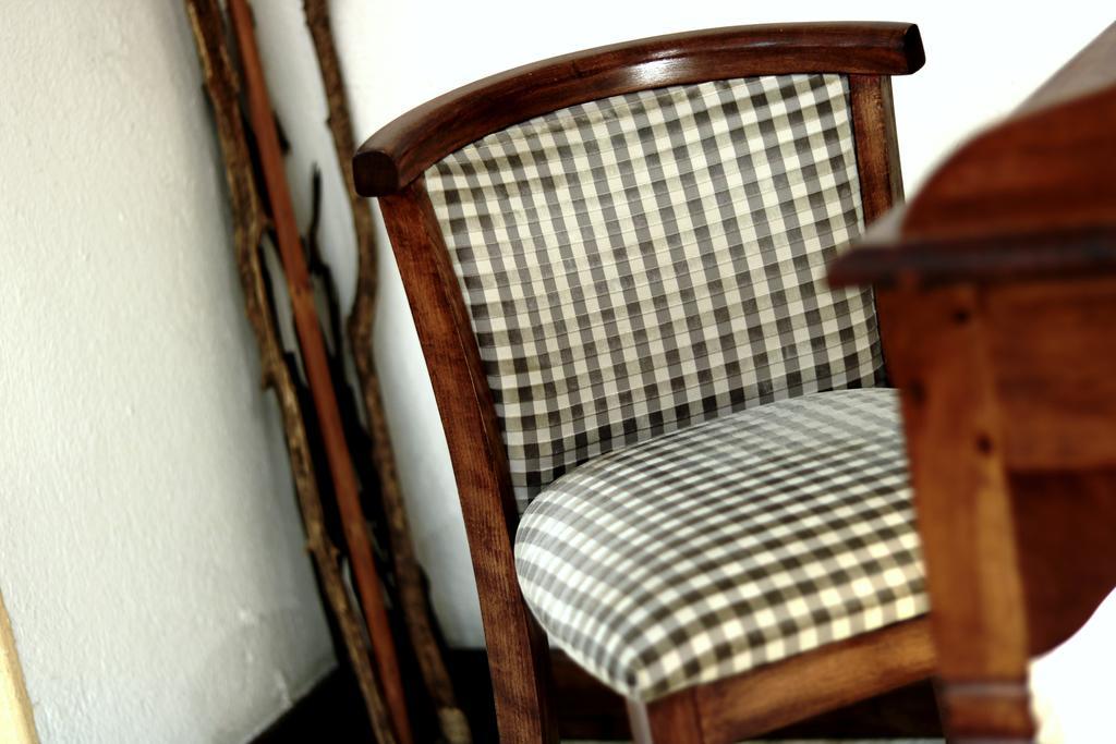 Logis Hotel Orly Ales Bagian luar foto