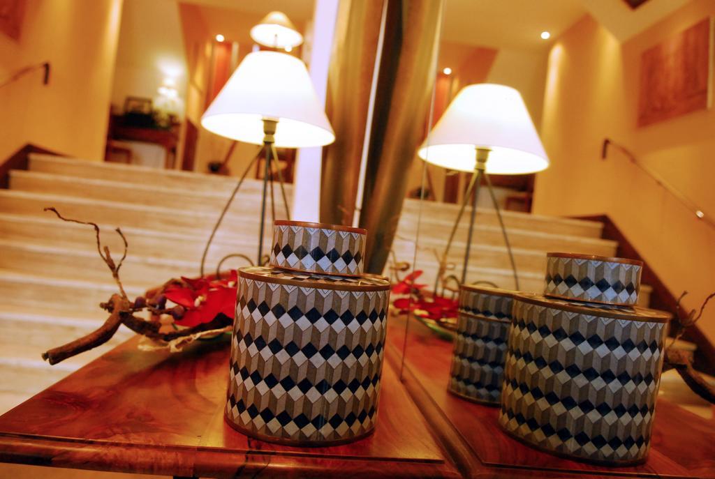 Logis Hotel Orly Ales Bagian luar foto