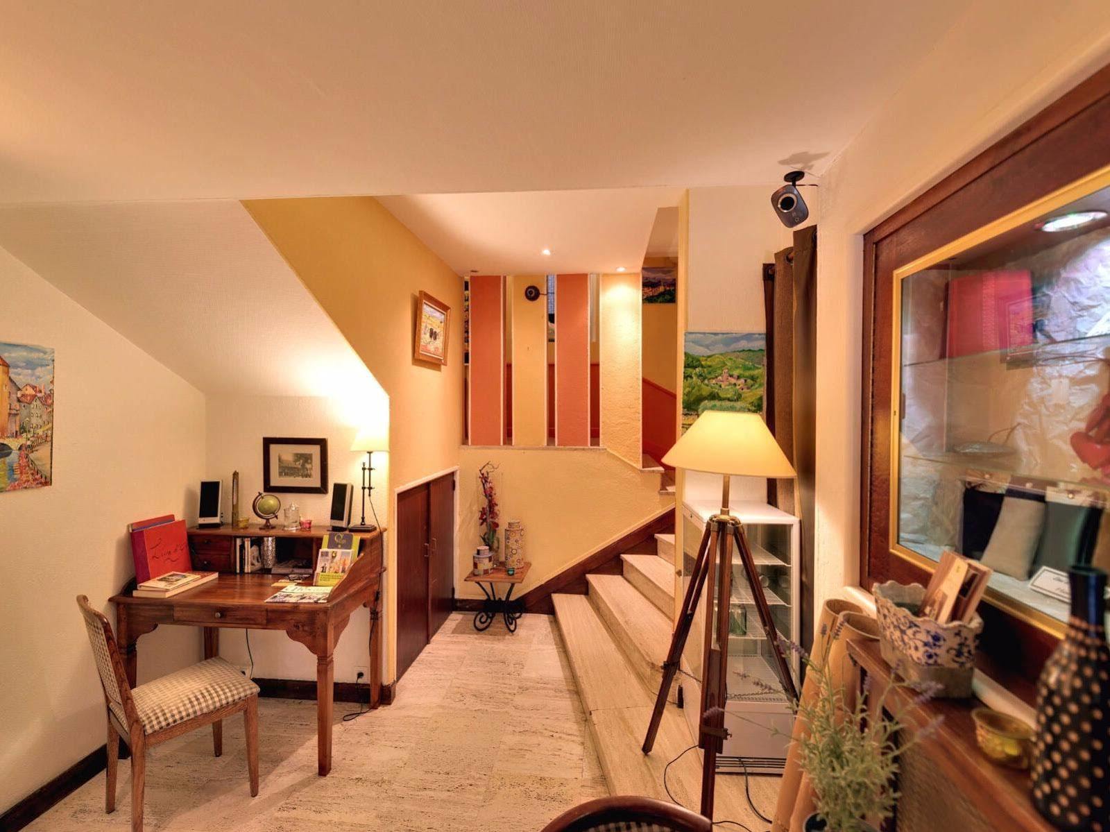 Logis Hotel Orly Ales Bagian luar foto