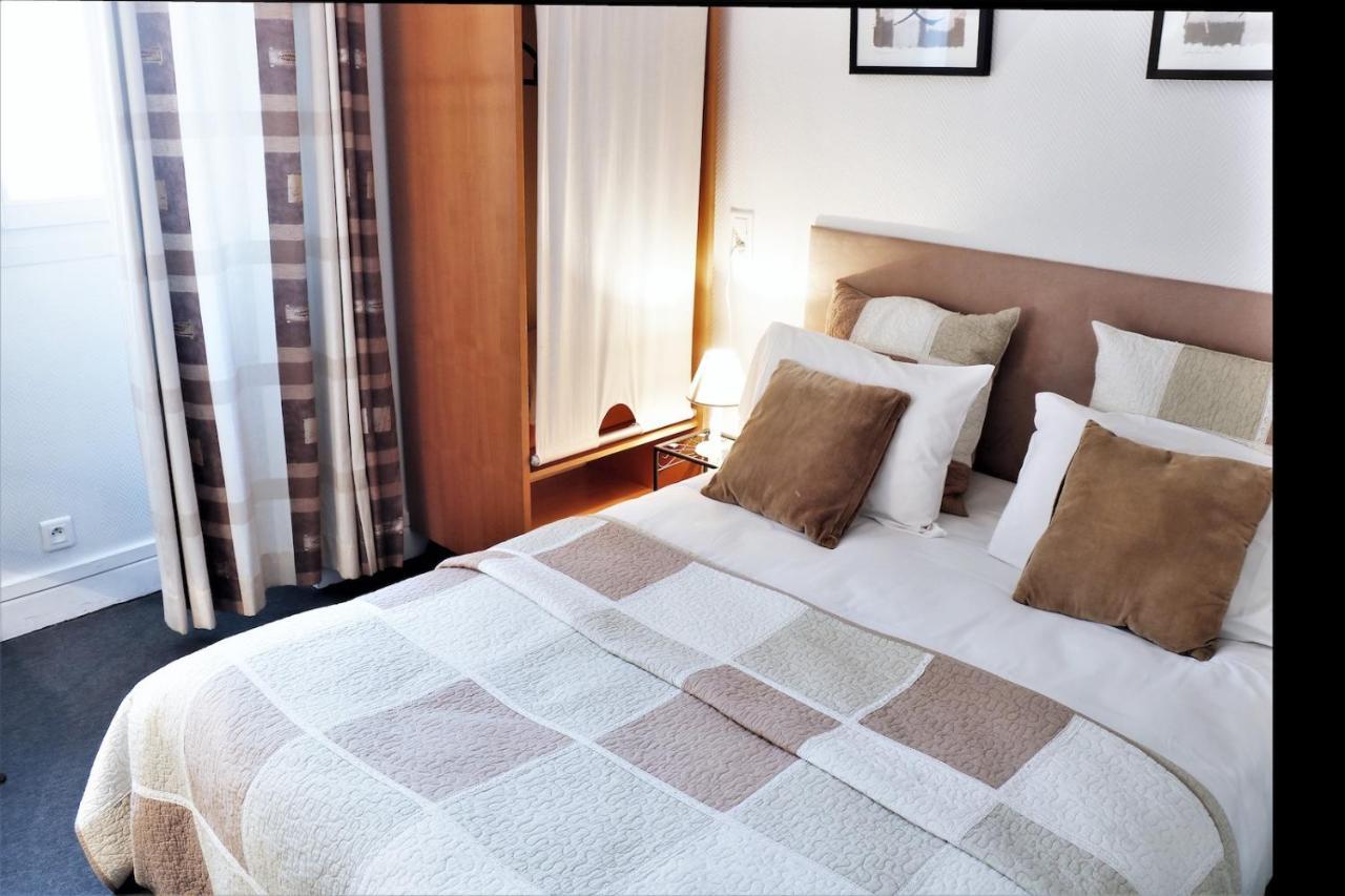 Logis Hotel Orly Ales Bagian luar foto