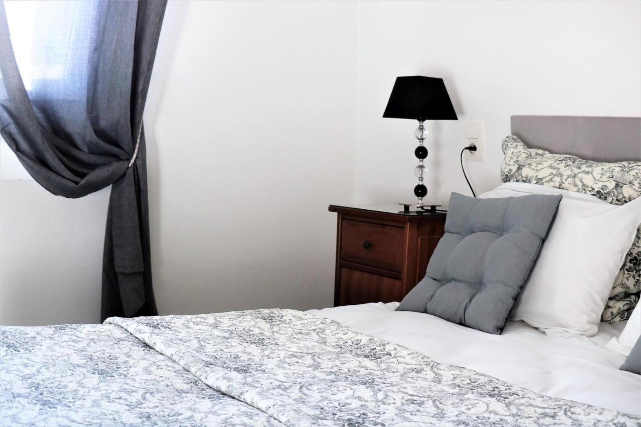 Logis Hotel Orly Ales Bagian luar foto