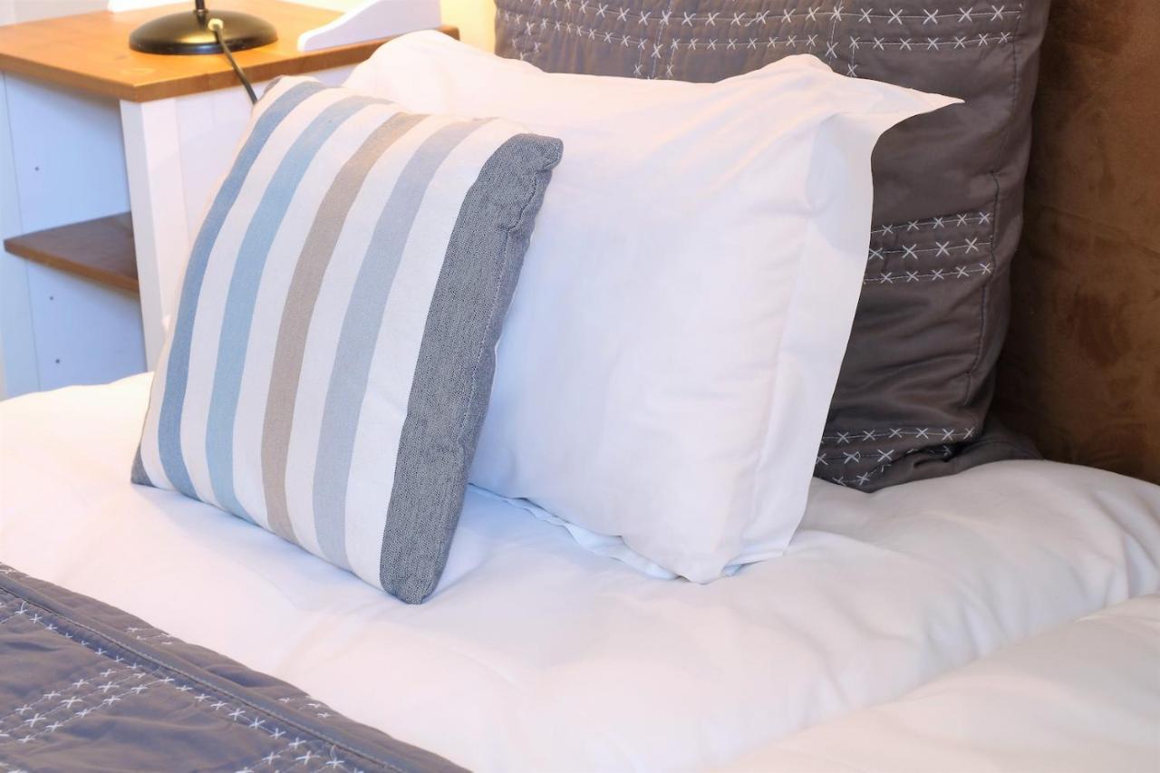 Logis Hotel Orly Ales Bagian luar foto
